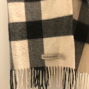 Burberry scarf